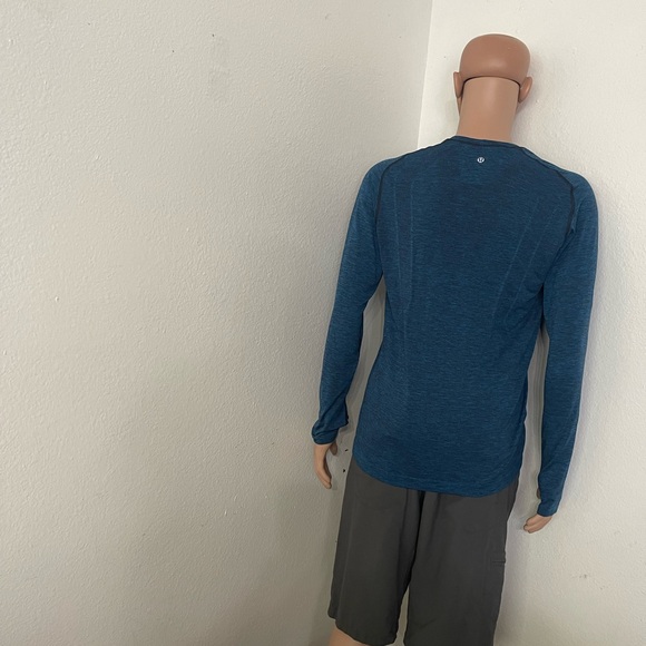 Lululemon Metal Vent Tech Long Sleeve-Size M - Picture 5 of 15